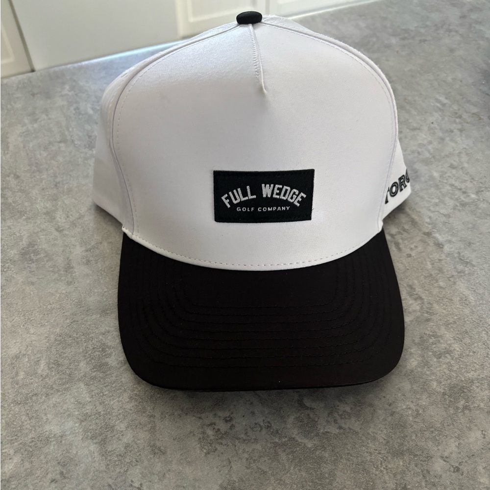 Full wedge SnapBack Toronto hat